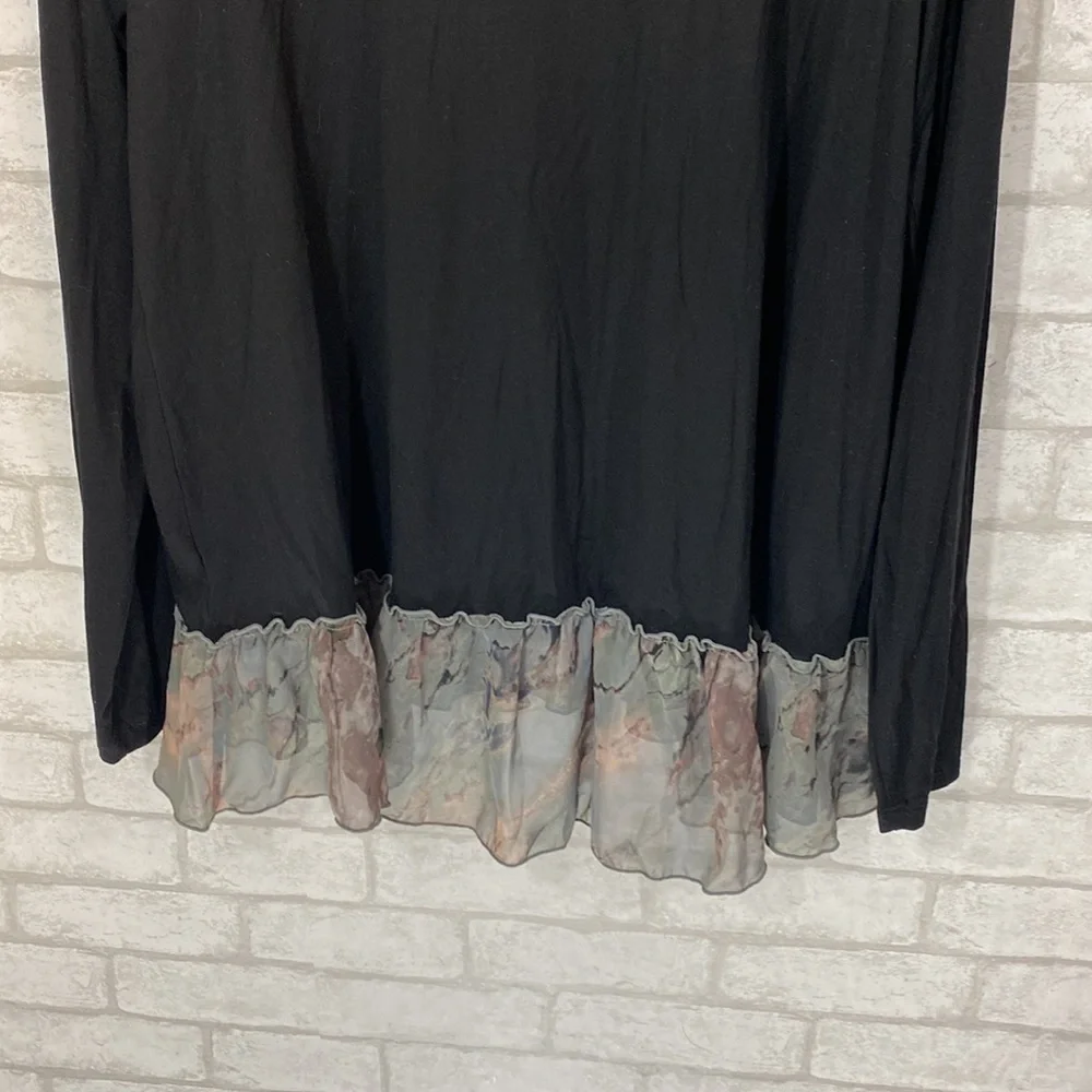 LOGO Lori Goldstein sheer hem cardigan size medium